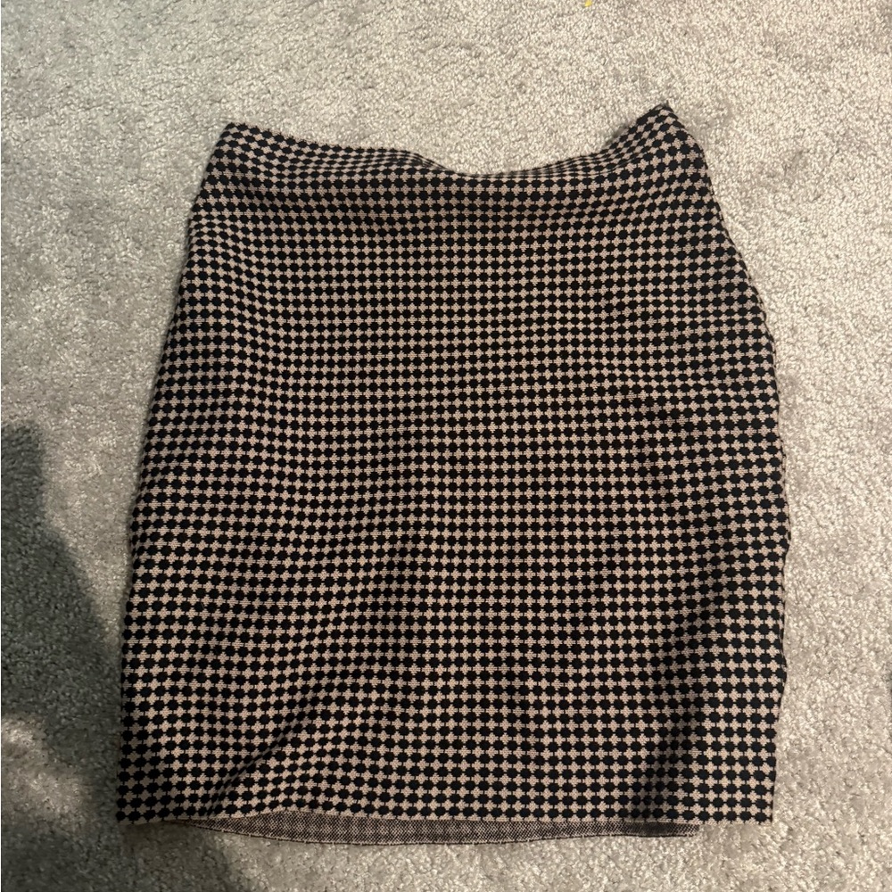 Milani Black and Cream Houndstooth Pencil Skirt